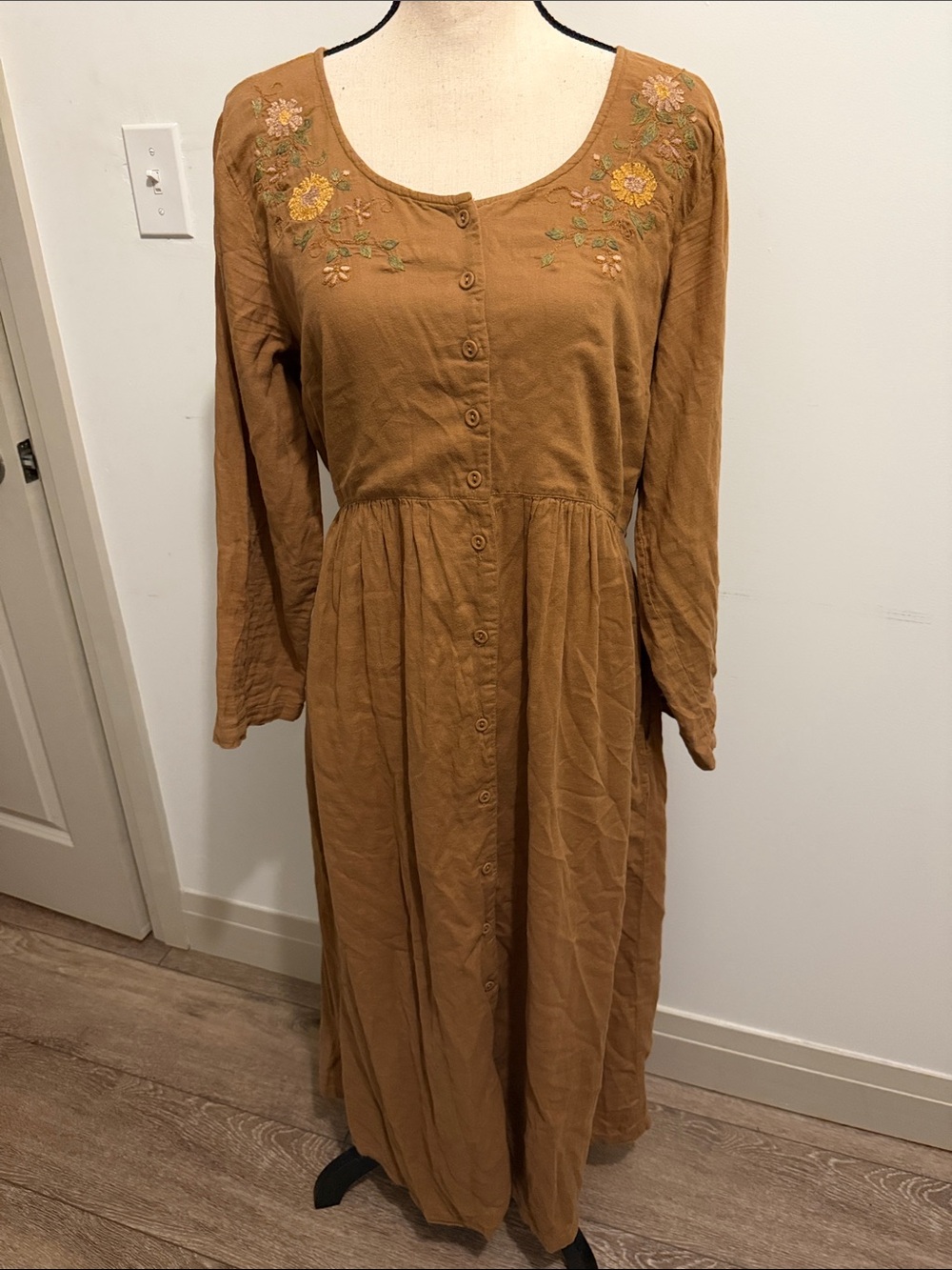 April Cornell Celeste Dress Camel Brown Embroidered Maxi Large Cotton